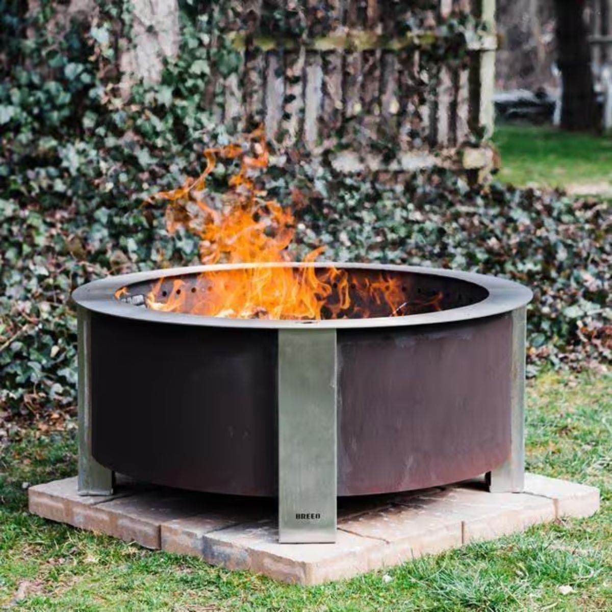 Breeo X Series 30-Inch Wood-Burning Fire Pit