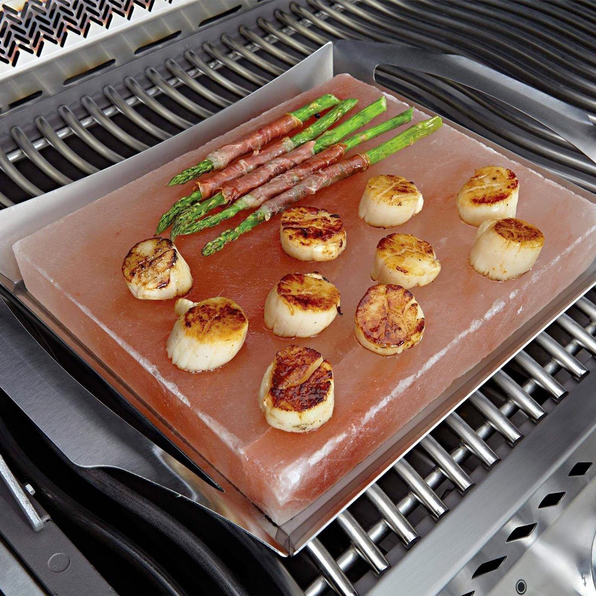 Napoleon Himalayan Salt Block with PRO Grill Topper