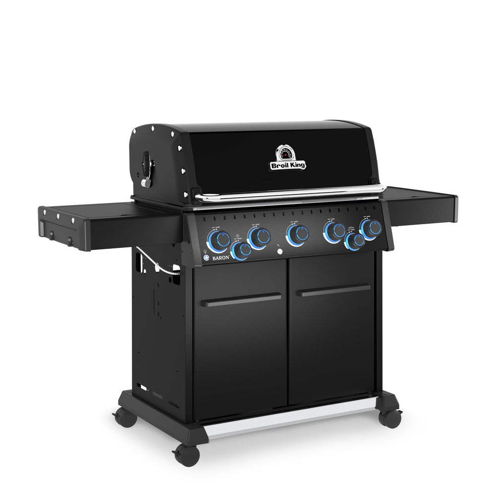 Broil King Baron 590 Pro Shadow Gas Grill | 5-Burner | 780 sq in | 45,000 BTU - Detail View